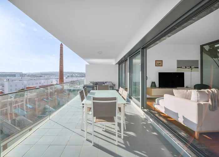 Exclusive Penthouse T2 Lagos